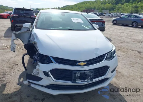 2017 Chevrolet Cruze Ls Auto z USA, uszkodzony, nr VIN 1G1BC5SM9H7261068
